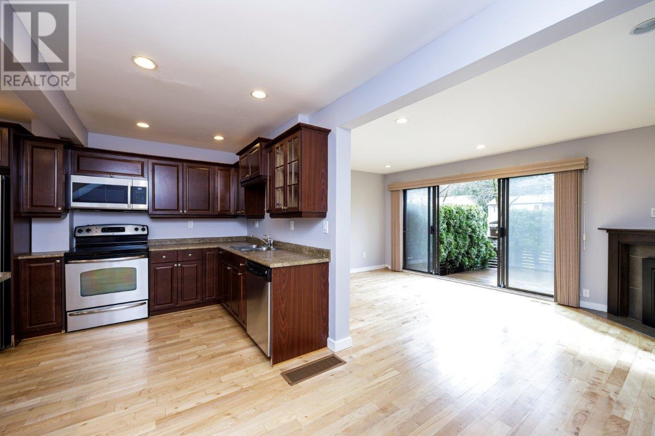 80 1930 Cedar Village Crescent, North Vancouver, British Columbia  V7J 3M5 - Photo 6 - R2984014