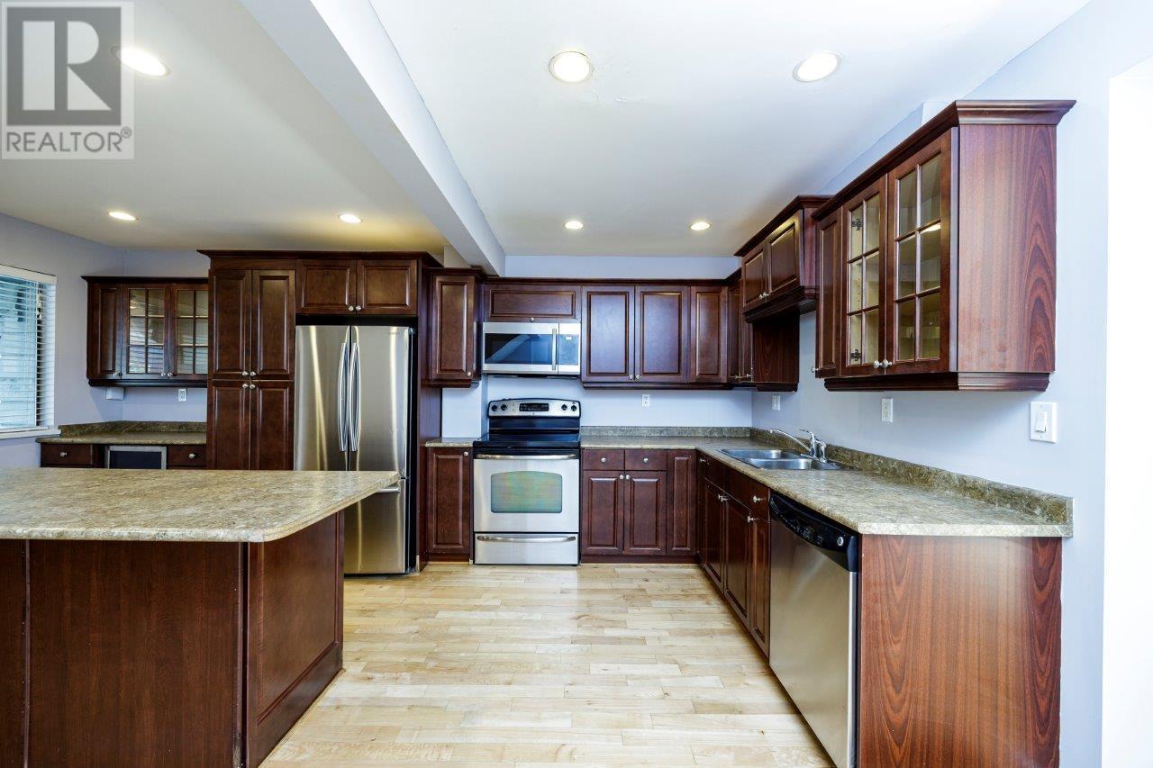 80 1930 Cedar Village Crescent, North Vancouver, British Columbia  V7J 3M5 - Photo 9 - R2984014