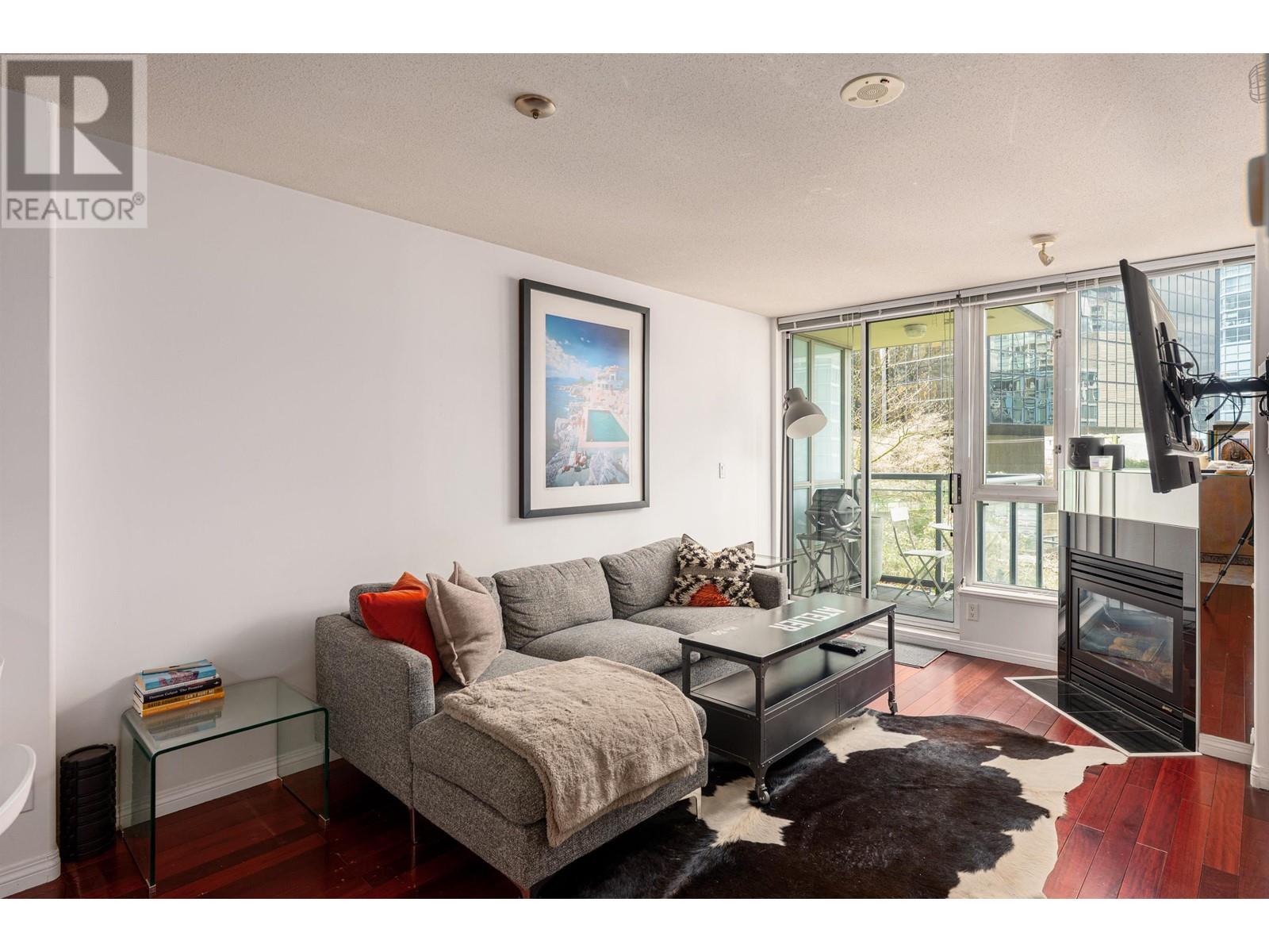 604 1328 W Pender Street, Vancouver, British Columbia  V6E 4T1 - Photo 5 - R2984020