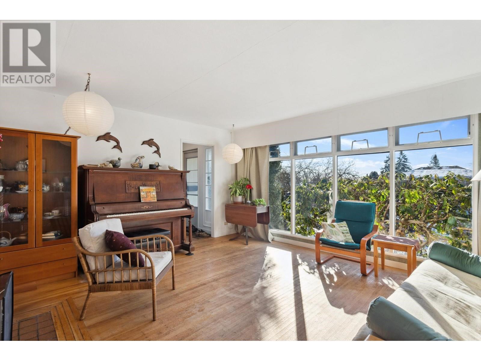 4091 W 34th Avenue, Vancouver, British Columbia  V6N 2L6 - Photo 2 - R2984025