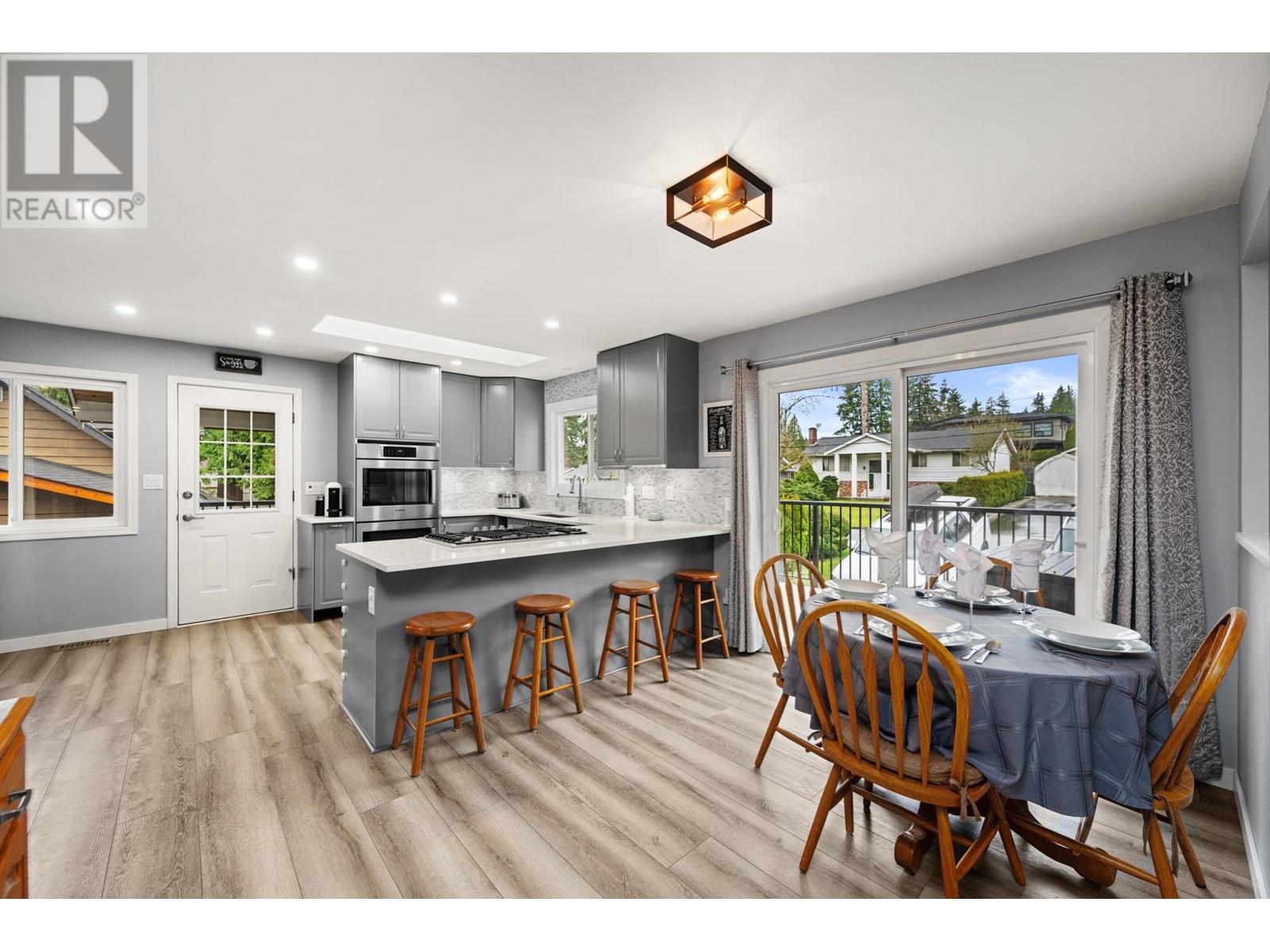 2416 Tolmie Avenue, Coquitlam, British Columbia  V3K 3E7 - Photo 17 - R2984043