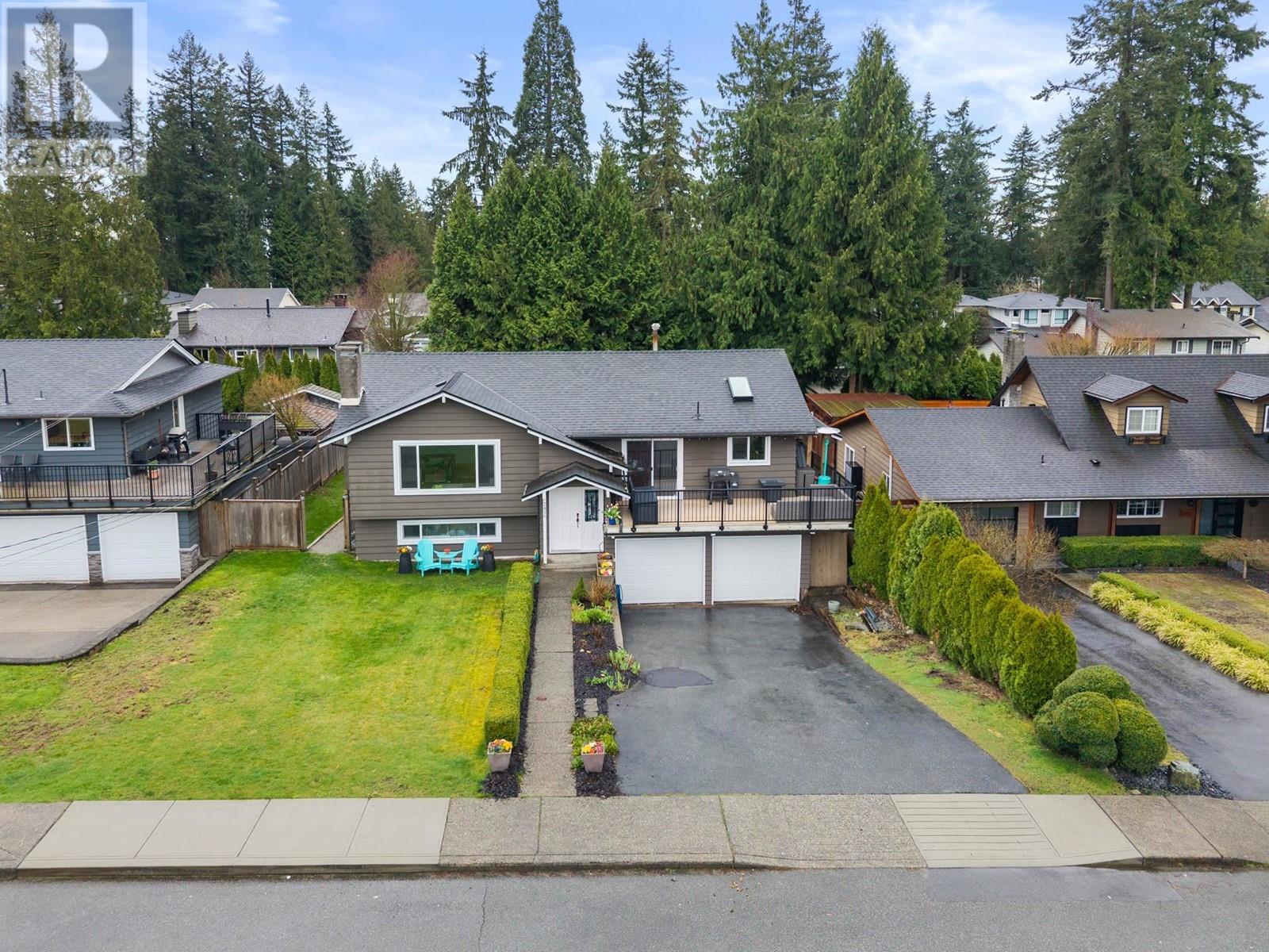 2416 Tolmie Avenue, Coquitlam, British Columbia  V3K 3E7 - Photo 2 - R2984043