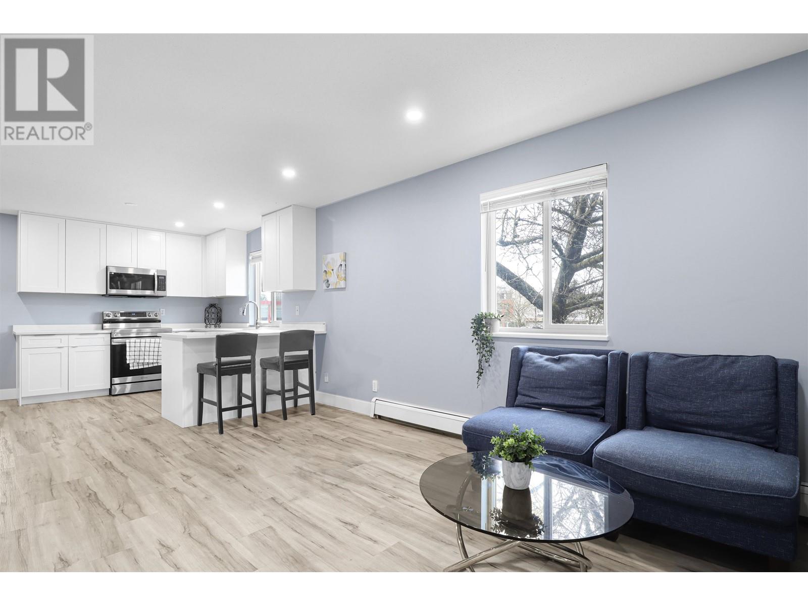 7365 Canada Way, Burnaby, British Columbia  V3N 3J4 - Photo 5 - C8067962