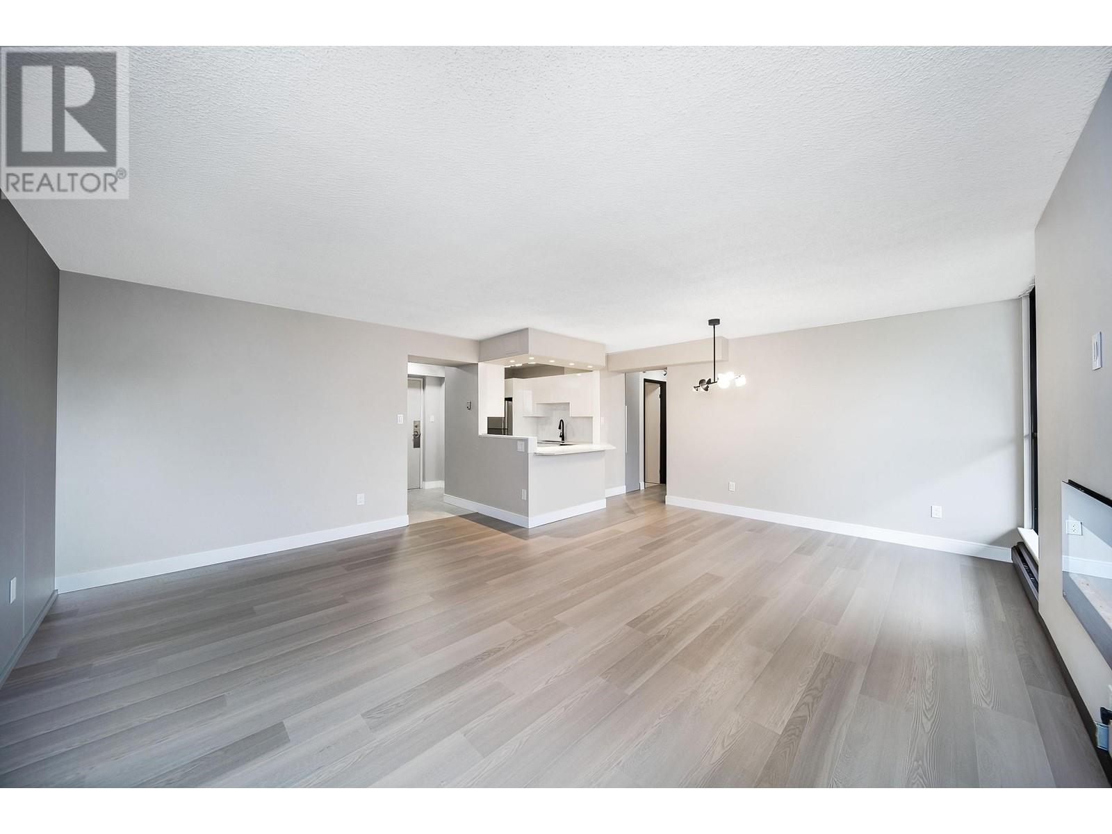 1101 3737 Bartlett Court, Burnaby, British Columbia  V3J 7E3 - Photo 5 - R2984017