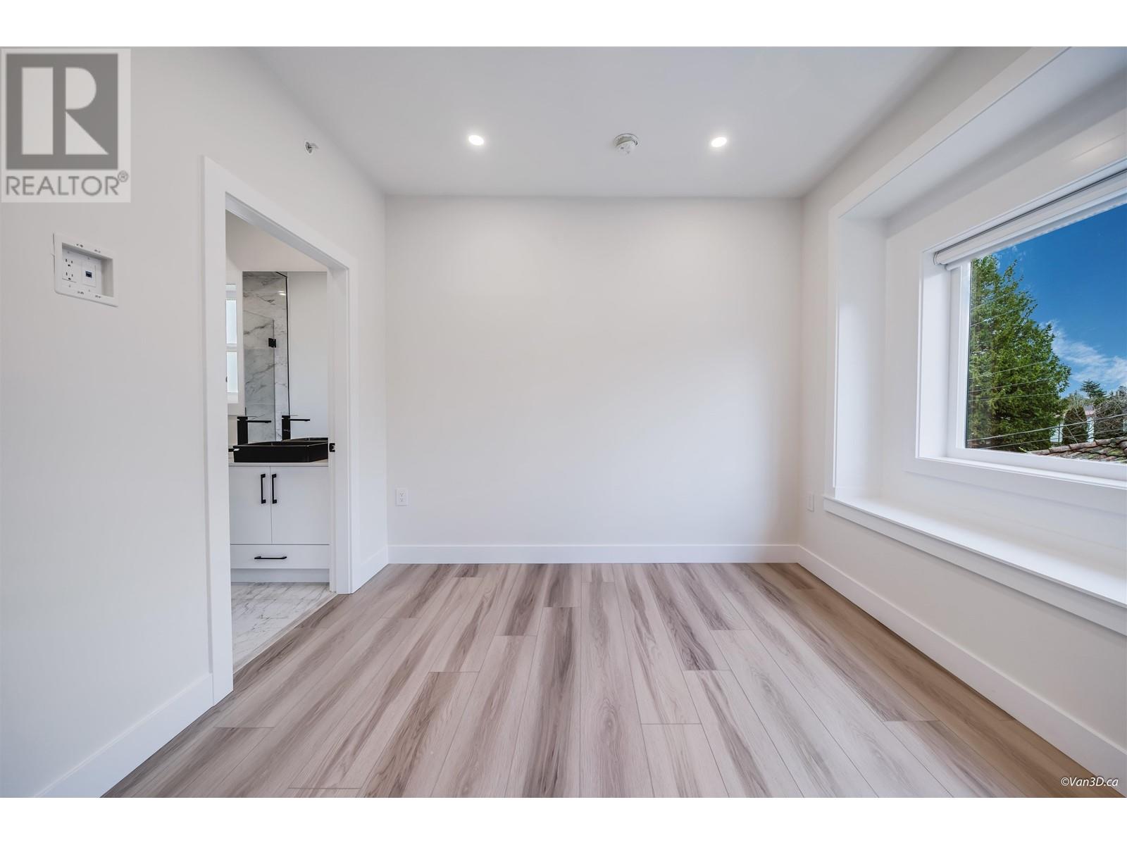 4318 Nanaimo Street, Vancouver, British Columbia  V5N 5J1 - Photo 18 - R2984028