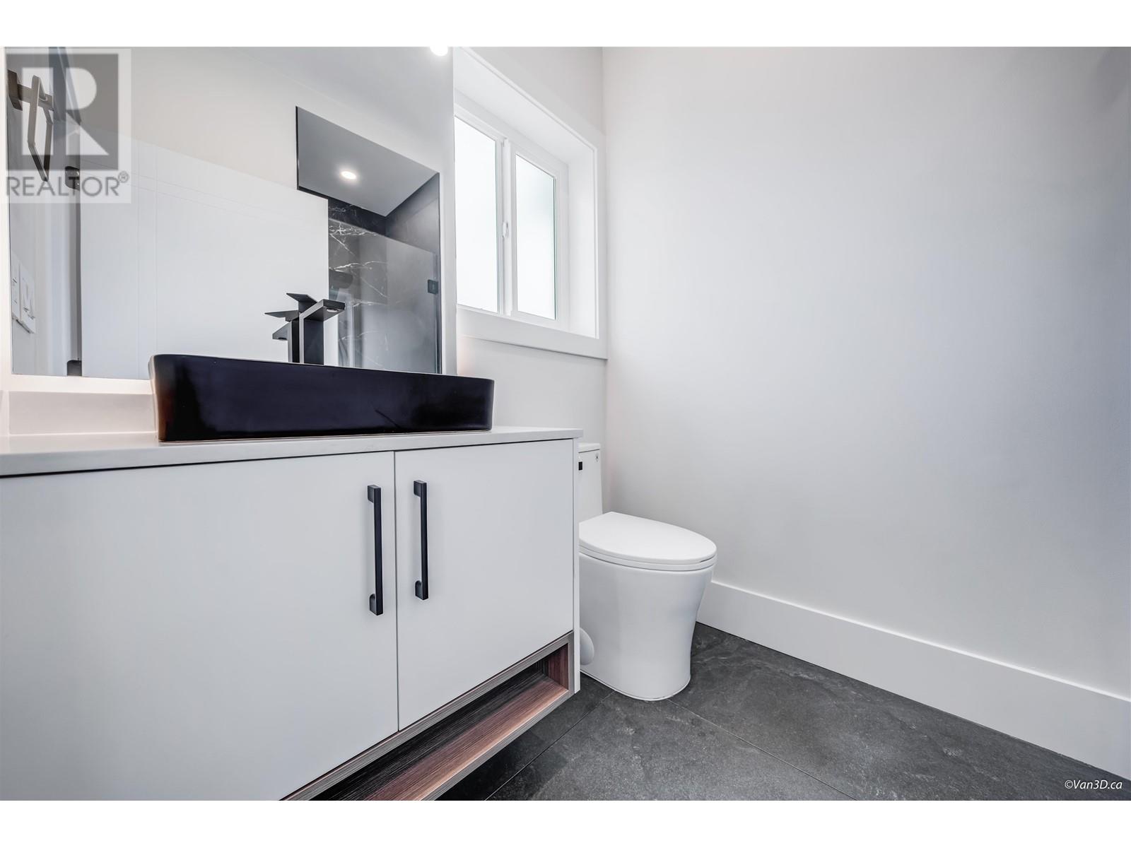 4318 Nanaimo Street, Vancouver, British Columbia  V5N 5J1 - Photo 24 - R2984028