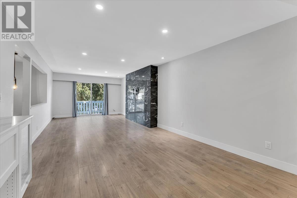 3523 Carlisle Street, Port Coquitlam, British Columbia  V3B 4M1 - Photo 9 - R2969098