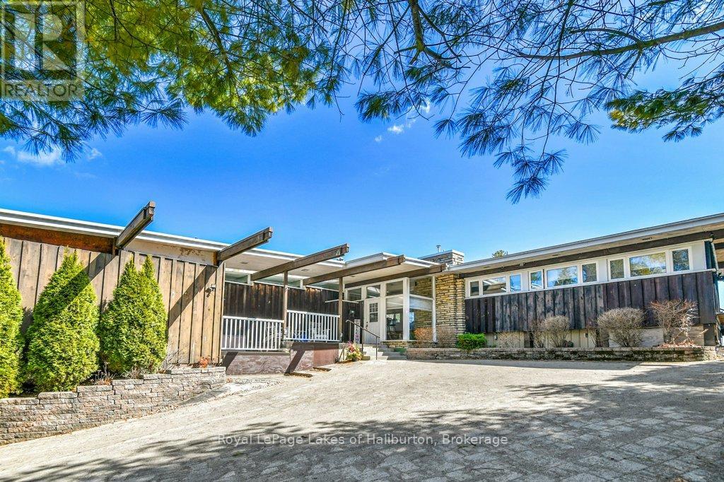 95 Hartley Street, Brockville, Ontario  K6V 3N4 - Photo 3 - X12052245