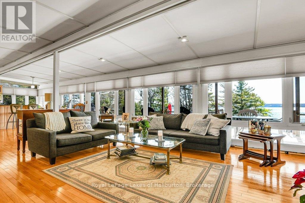 95 Hartley Street, Brockville, Ontario  K6V 3N4 - Photo 8 - X12052245