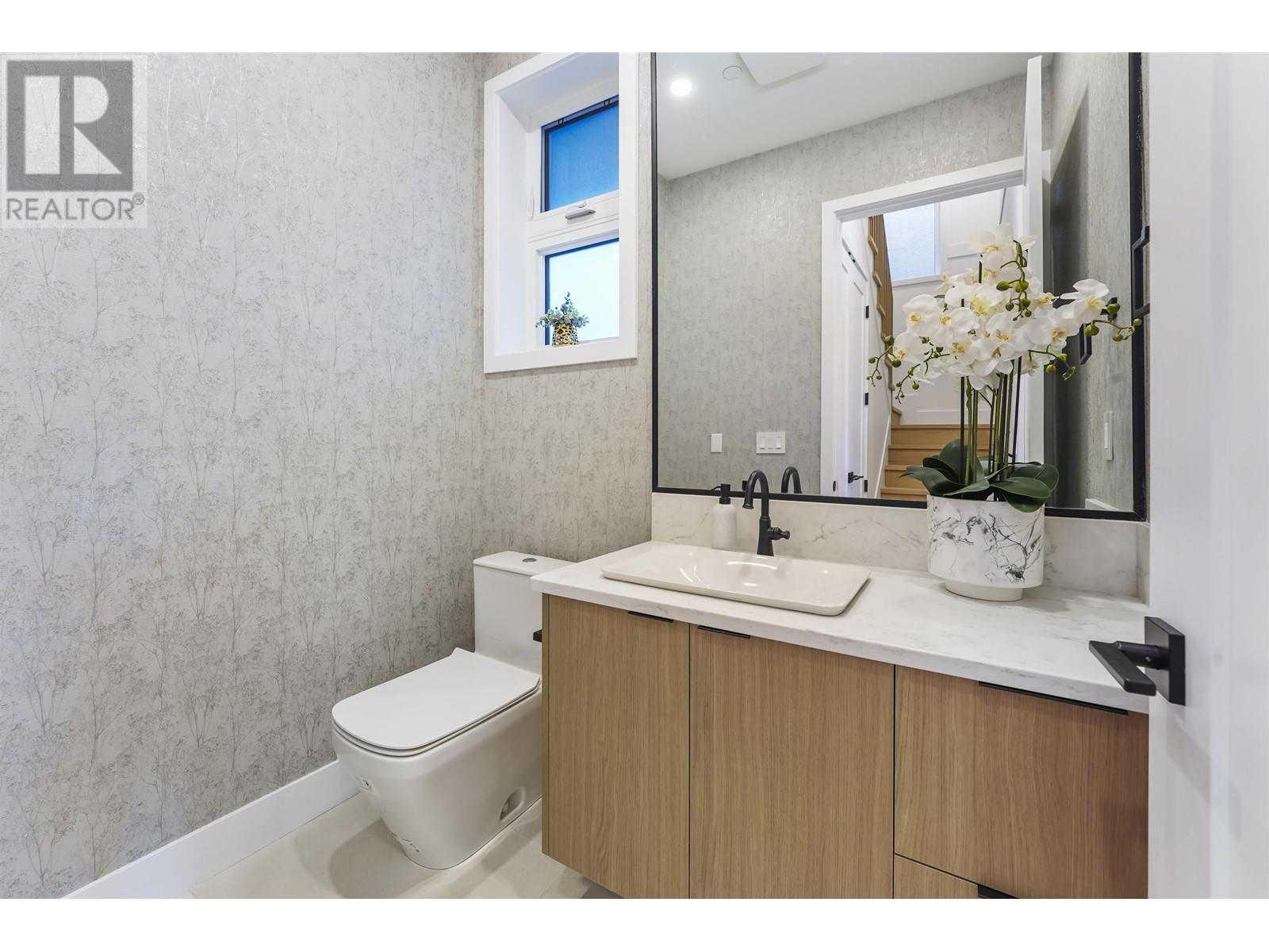 Listing Picture 15 of 38 : 2 1322 13TH AVENUE, Vancouver / 溫哥華 - 魯藝地產 Yvonne Lu Group - MLS Medallion Club Member