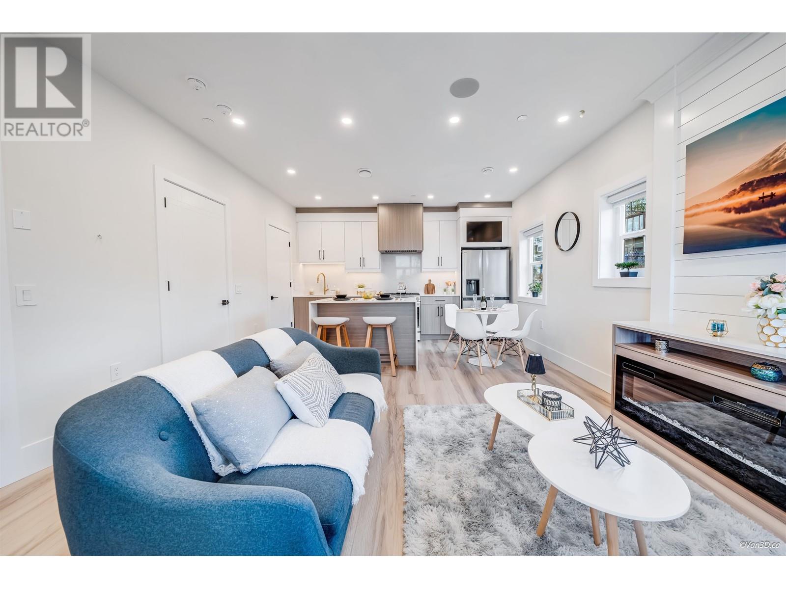 4320 Nanaimo Street, Vancouver, British Columbia  V5N 5J1 - Photo 3 - R2984013