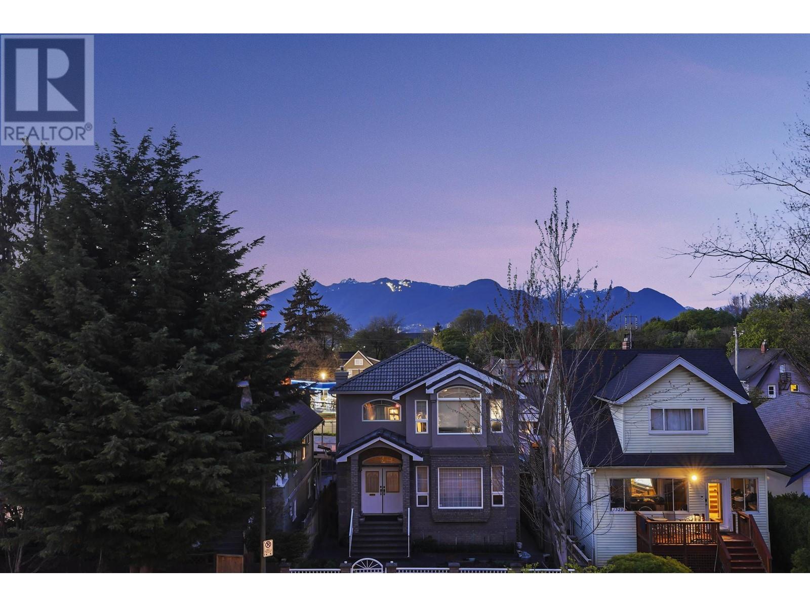 Listing Picture 35 of 35 : 1 1322 E 13TH AVENUE, Vancouver / 溫哥華 - 魯藝地產 Yvonne Lu Group - MLS Medallion Club Member