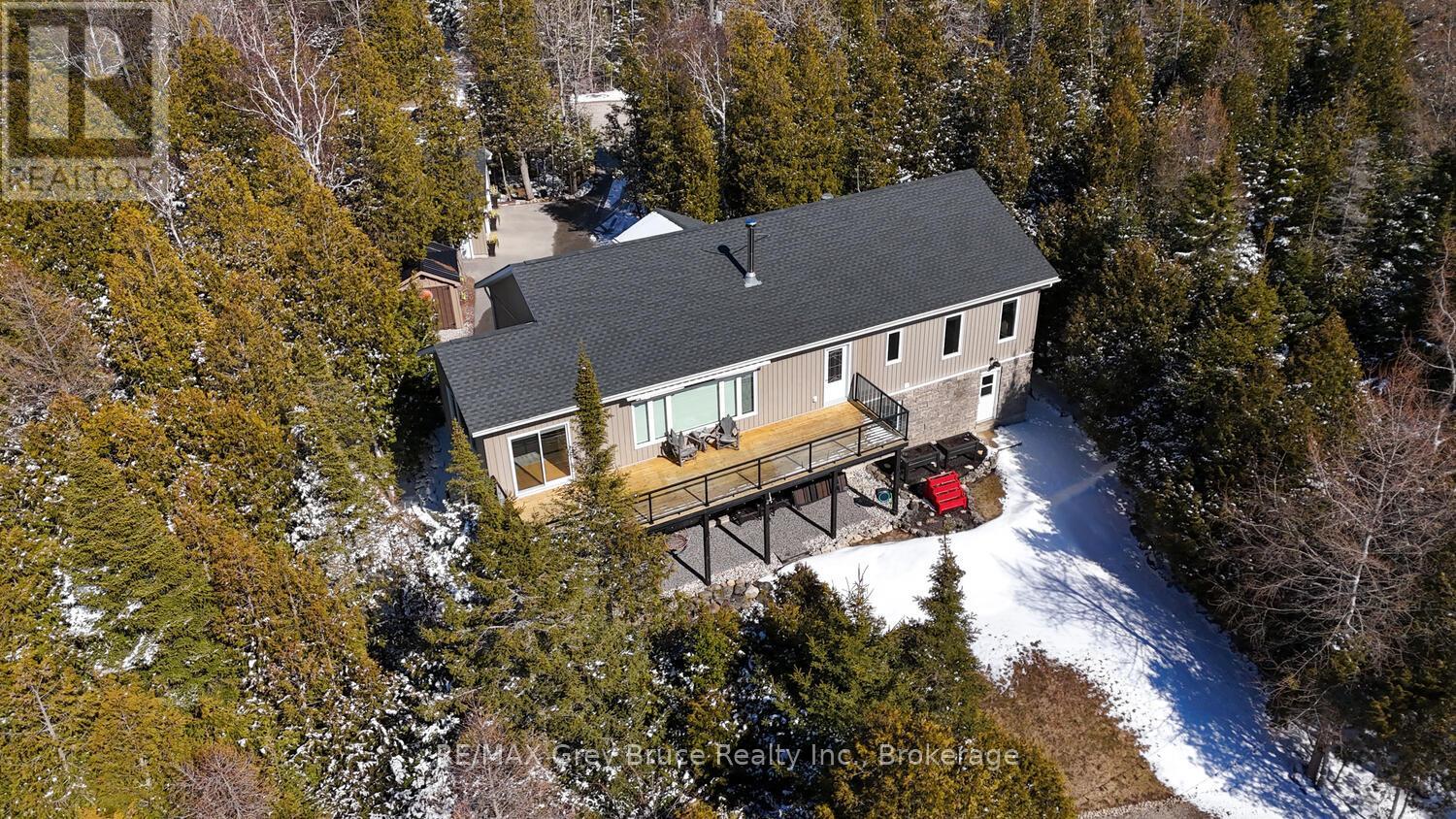 53 Devils Glen Road, Northern Bruce Peninsula, Ontario  N0H 2T0 - Photo 2 - X12052269