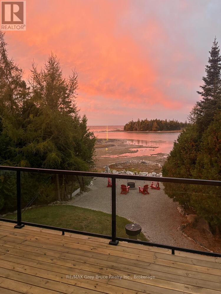 53 Devils Glen Road, Northern Bruce Peninsula, Ontario  N0H 2T0 - Photo 33 - X12052269