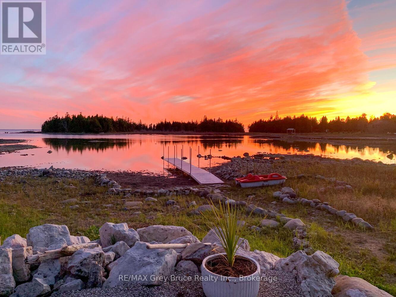 53 Devils Glen Road, Northern Bruce Peninsula, Ontario  N0H 2T0 - Photo 6 - X12052269