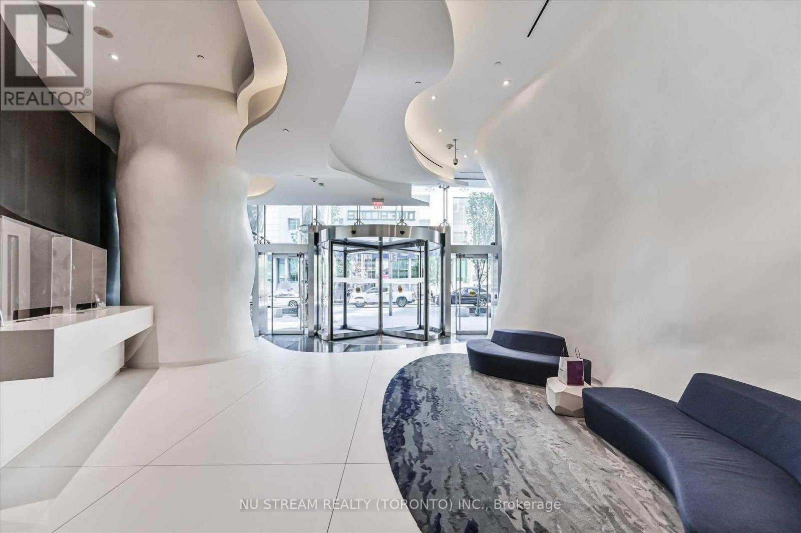 1701 - 1 Bloor Street E, Toronto, Ontario  M4W 0A8 - Photo 18 - C12052270