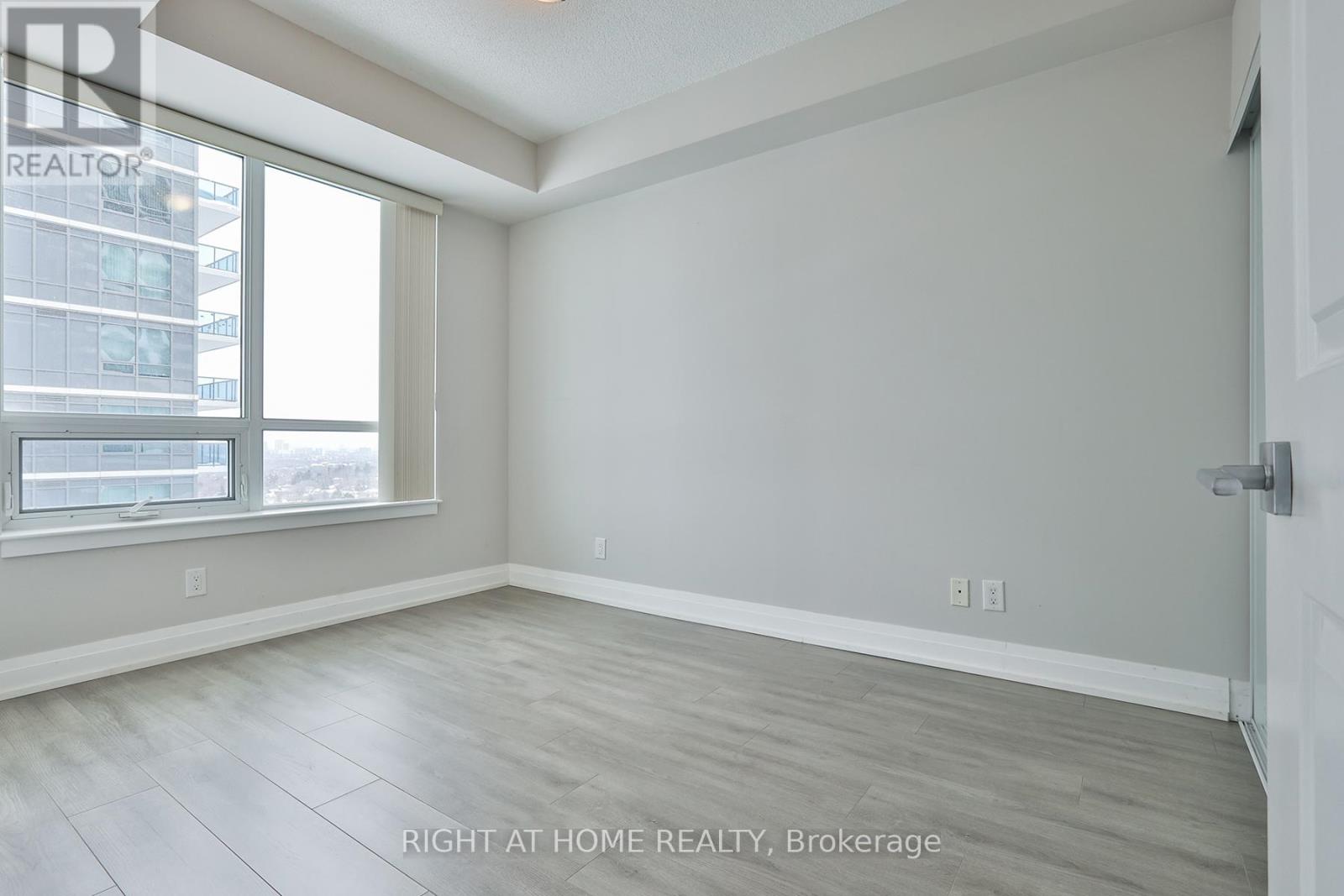 1505 - 7165 Yonge Street, Markham, Ontario  L3T 0C9 - Photo 13 - N12052252