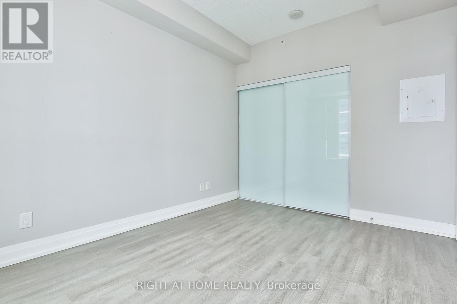 1505 - 7165 Yonge Street, Markham, Ontario  L3T 0C9 - Photo 14 - N12052252