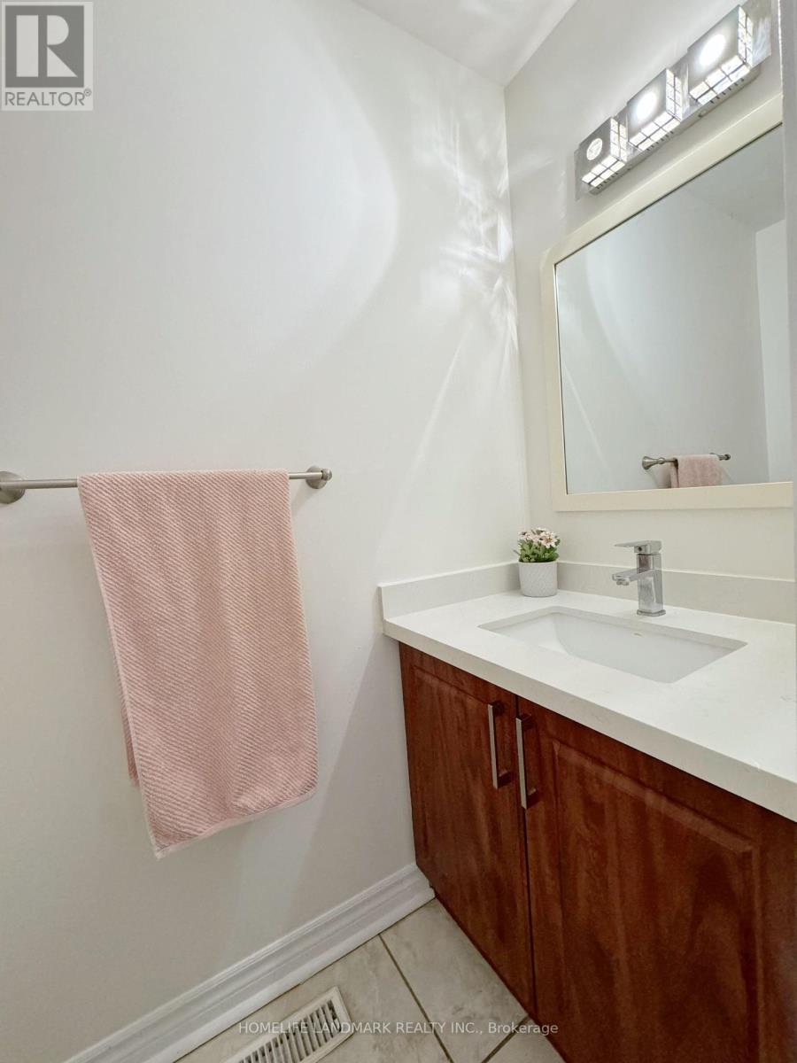 1 - 900 Central Park Drive, Brampton, Ontario  L6S 3J6 - Photo 10 - W12052265