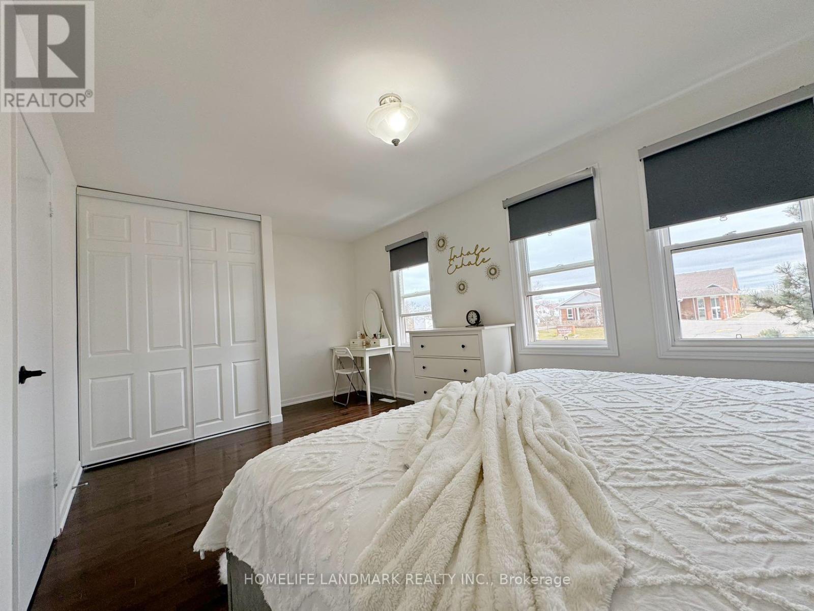 1 - 900 Central Park Drive, Brampton, Ontario  L6S 3J6 - Photo 12 - W12052265