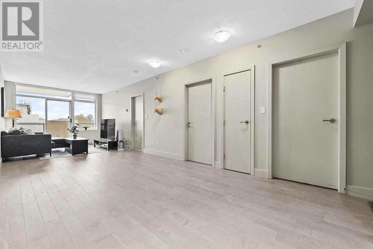 703 2228 W Broadway, Vancouver, British Columbia  V6K 0B1 - Photo 3 - R2983999