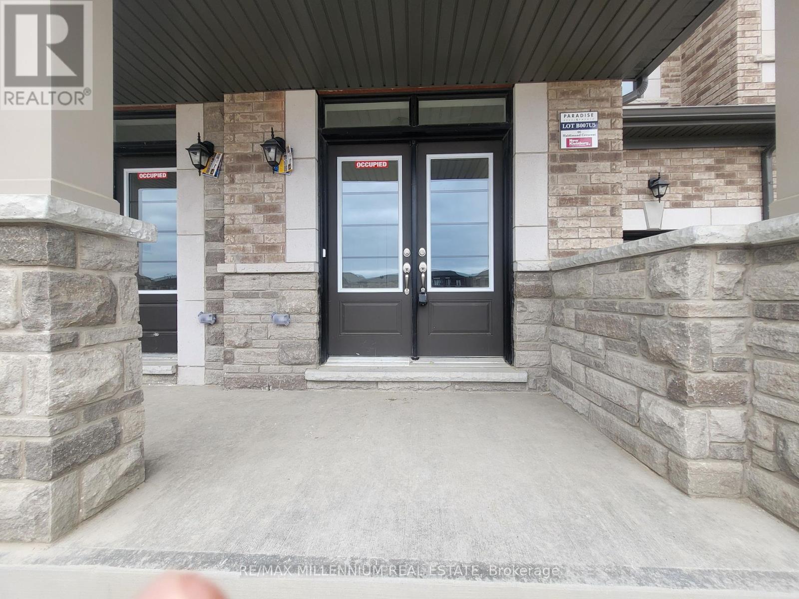 Property at 46 HALDIMAND CRESCENT image 3