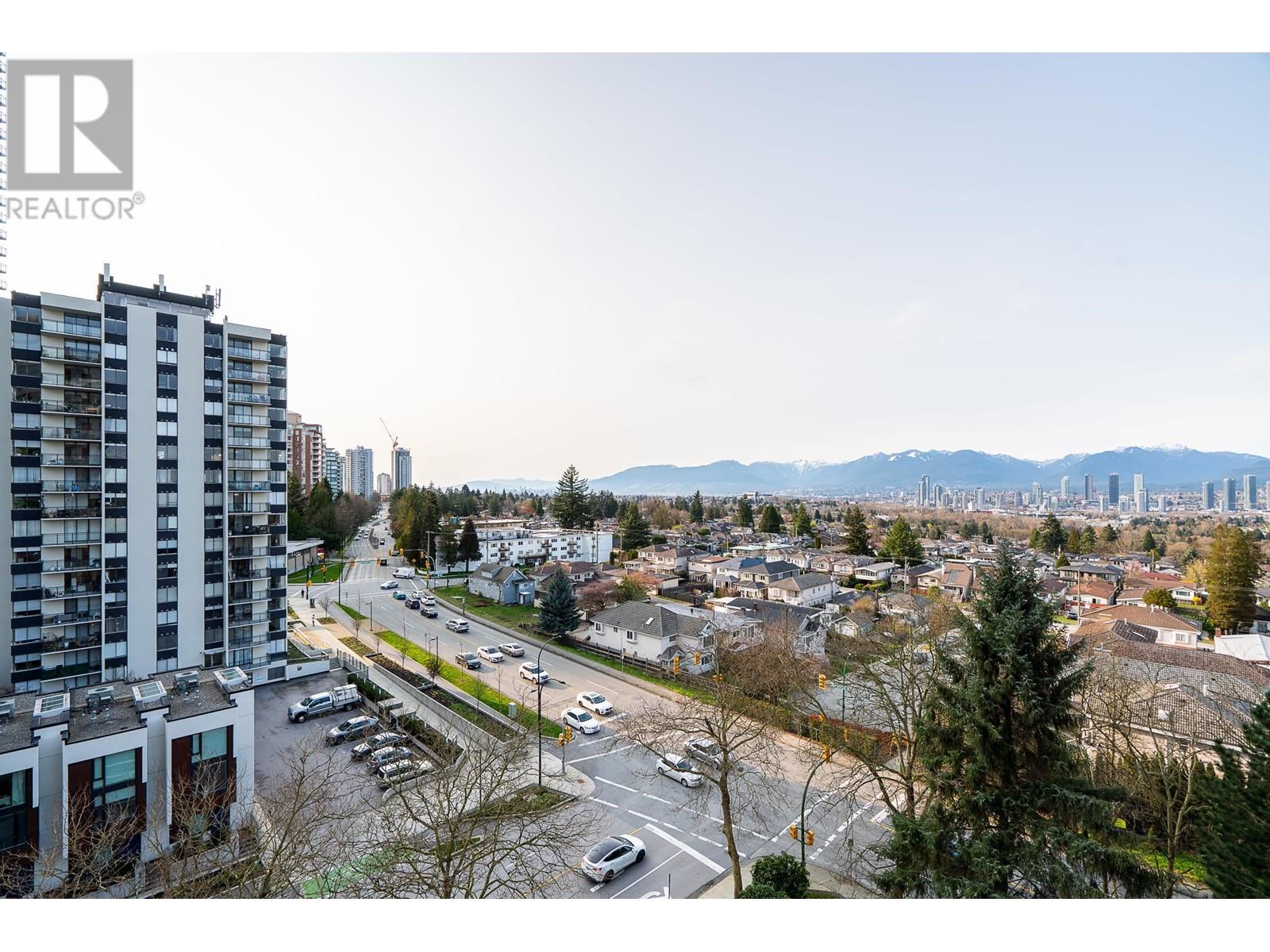 905 6070 Mcmurray Avenue, Burnaby, British Columbia  V5H 4J3 - Photo 2 - R2984049