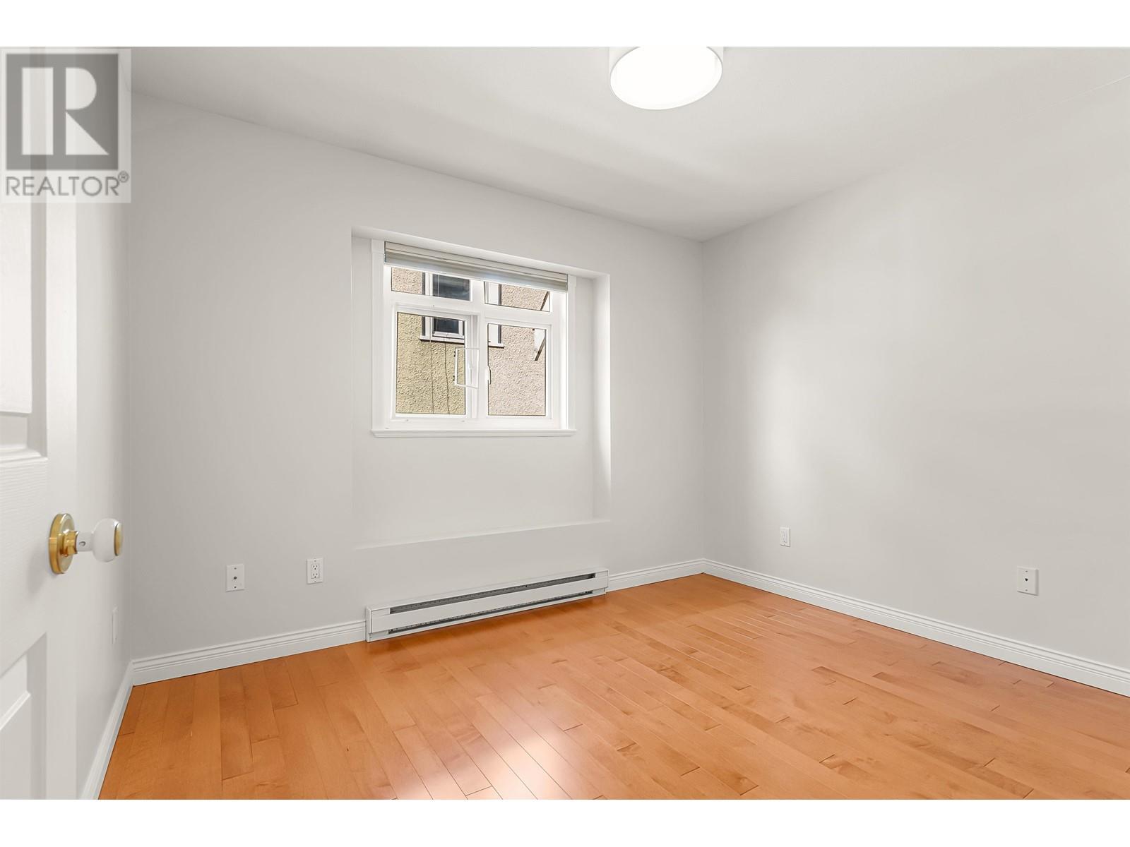 3481 W 8th Avenue, Vancouver, British Columbia  V6Y 1Y6 - Photo 22 - R2984051