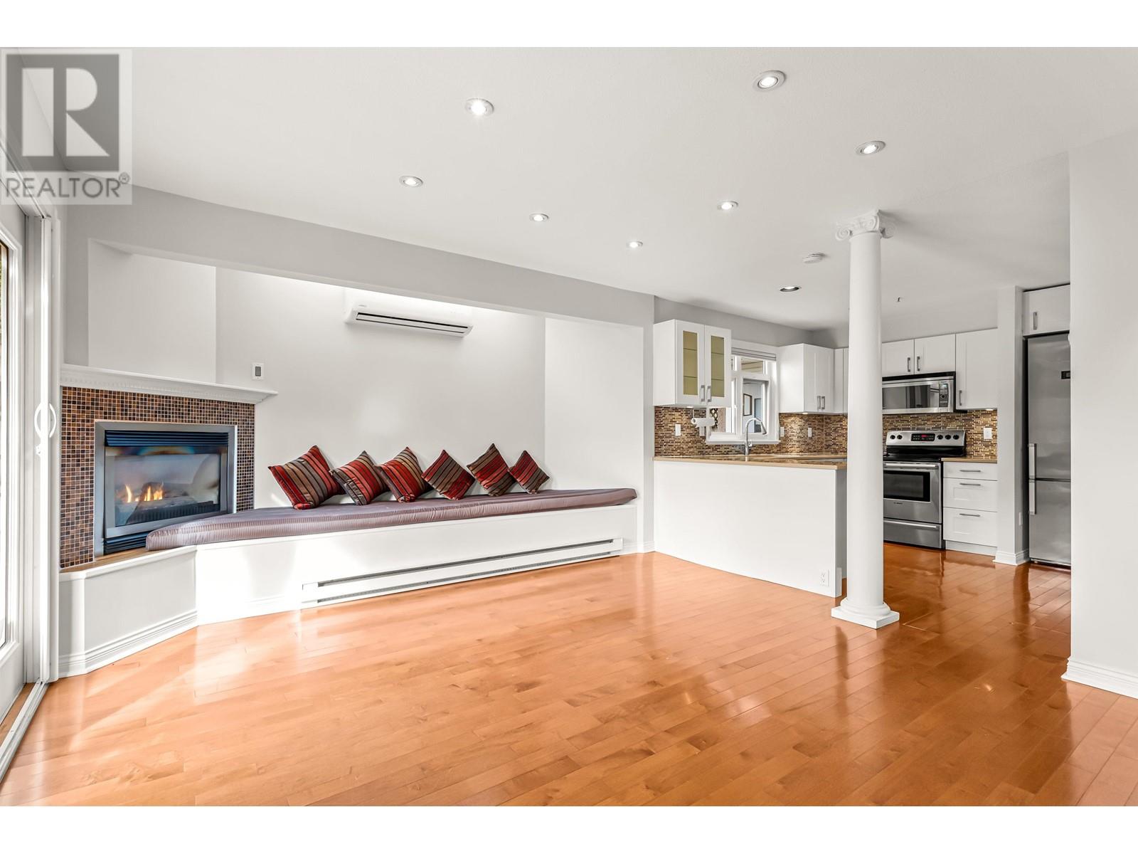 3481 W 8th Avenue, Vancouver, British Columbia  V6Y 1Y6 - Photo 6 - R2984051