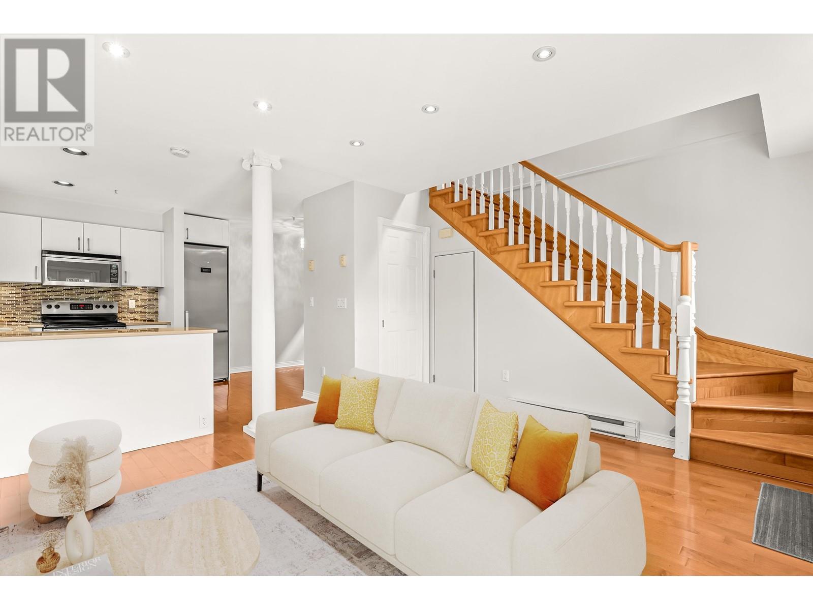 3481 W 8th Avenue, Vancouver, British Columbia  V6Y 1Y6 - Photo 7 - R2984051