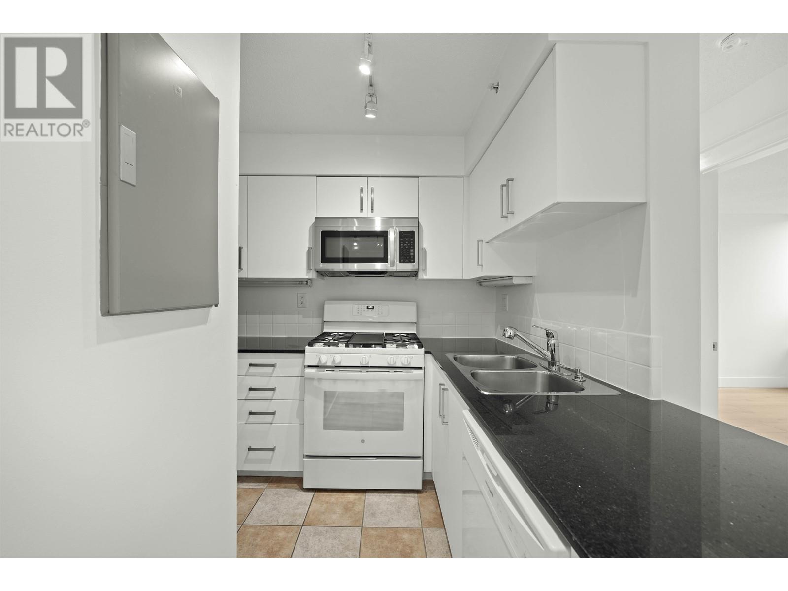 2501 63 Keefer Place, Vancouver, British Columbia  V6B 6N6 - Photo 4 - R2984067