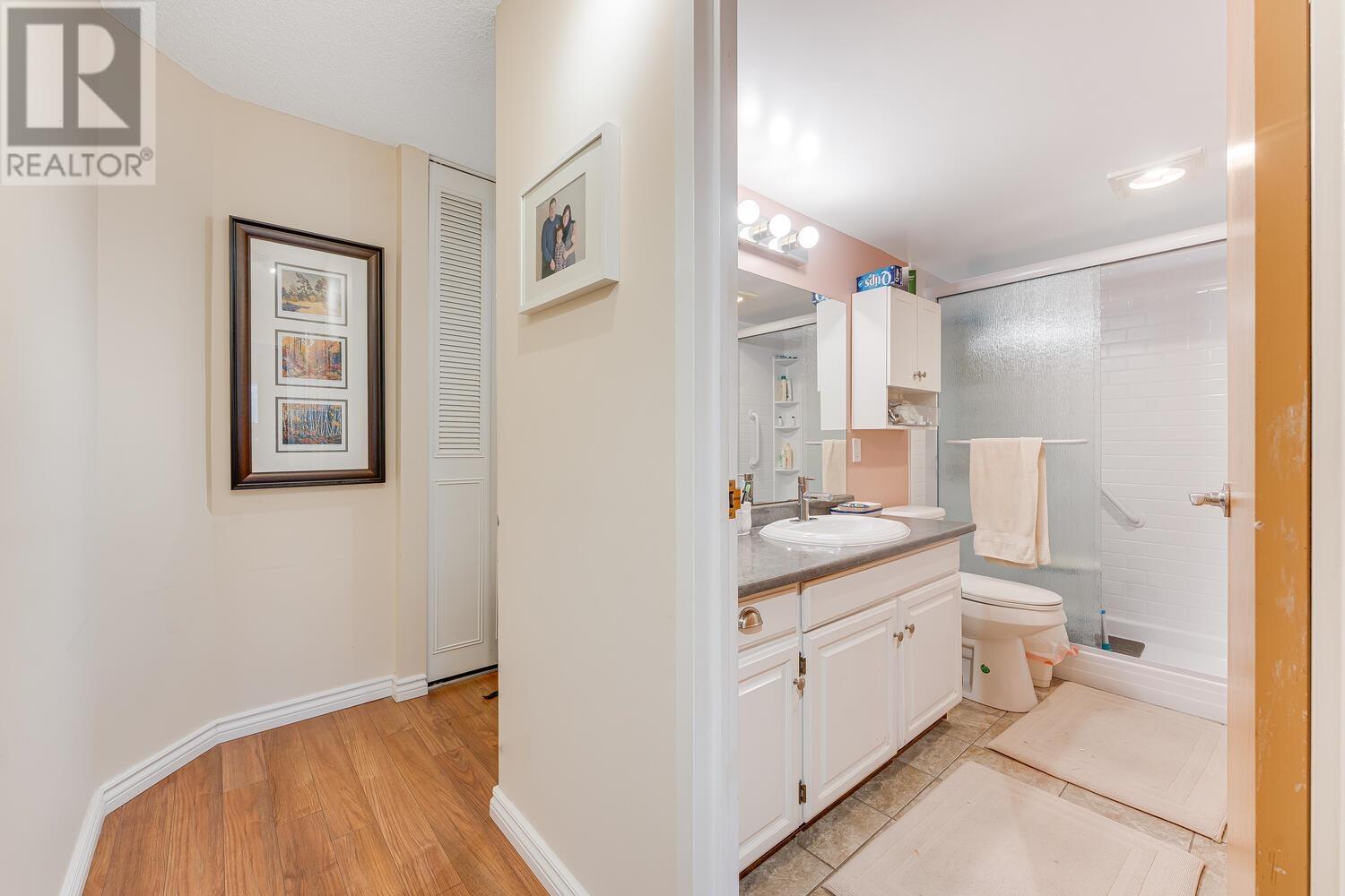 202 550 Eighth Street, New Westminster, British Columbia  V3M 3R9 - Photo 15 - R2984086