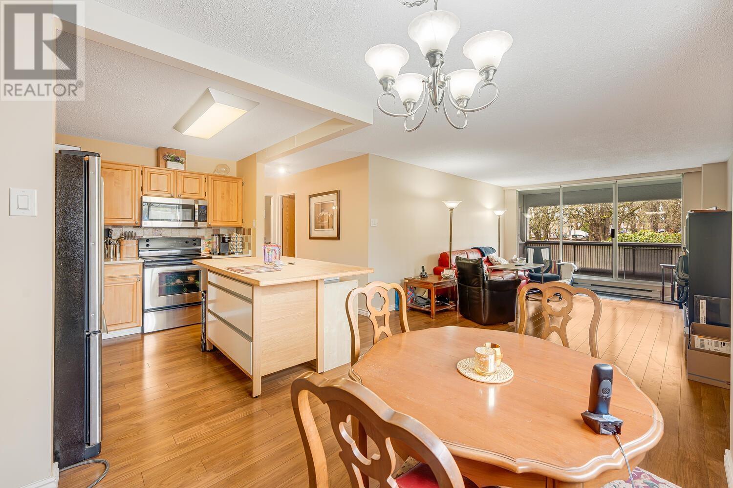 202 550 Eighth Street, New Westminster, British Columbia  V3M 3R9 - Photo 4 - R2984086