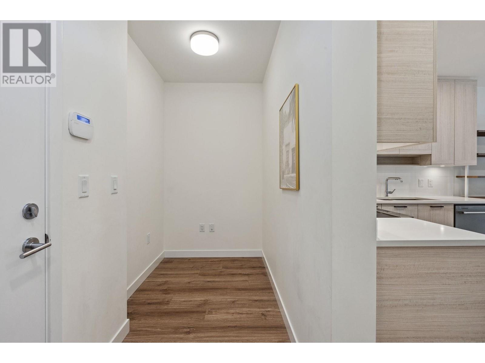 112 7133 14th Avenue, Burnaby, British Columbia  V3N 0H5 - Photo 17 - R2984117