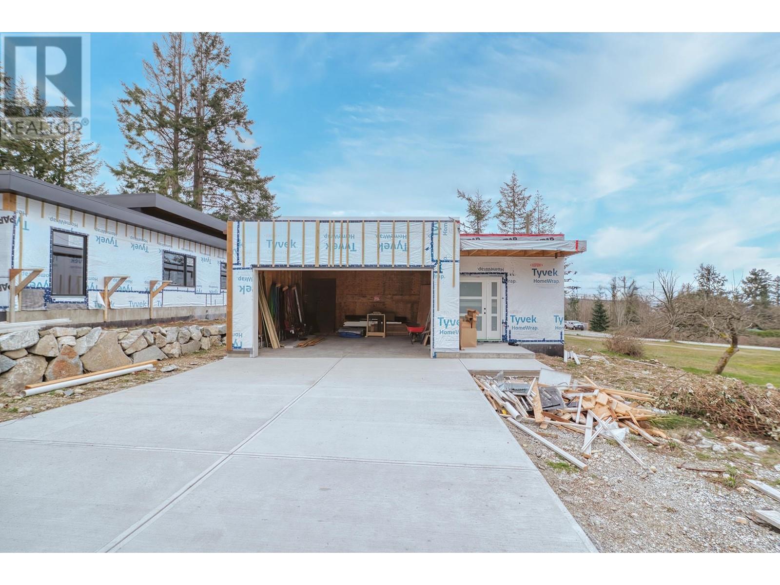 5410 Stellar Way, Sechelt, British Columbia  V7Z 0M3 - Photo 6 - R2984082