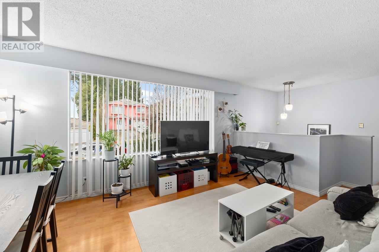 4980 Chatham Street, Vancouver, British Columbia  V5R 3Y9 - Photo 4 - R2984118