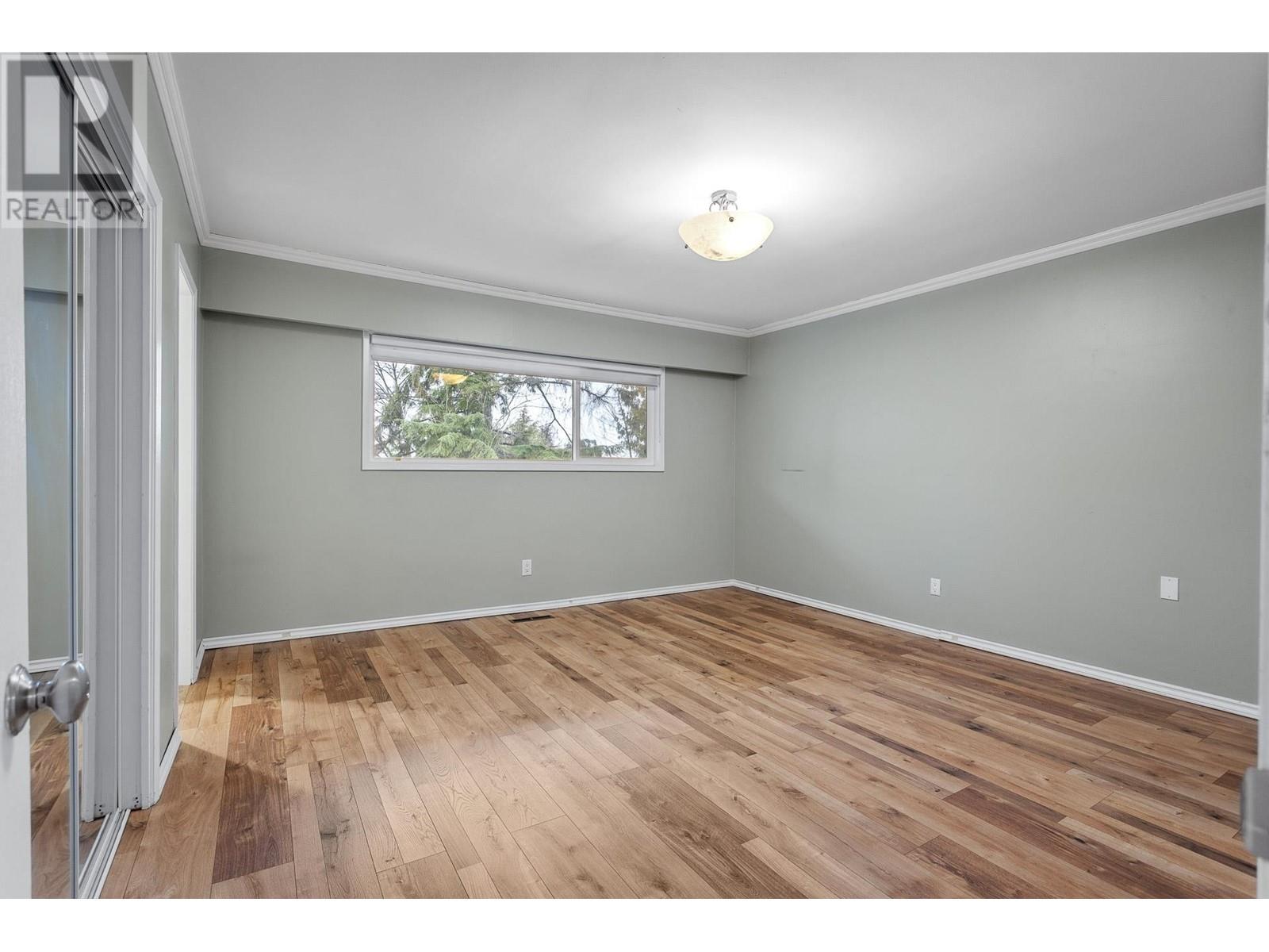 7365 Punnett Close, Burnaby, British Columbia  V5E 1X1 - Photo 15 - R2984119