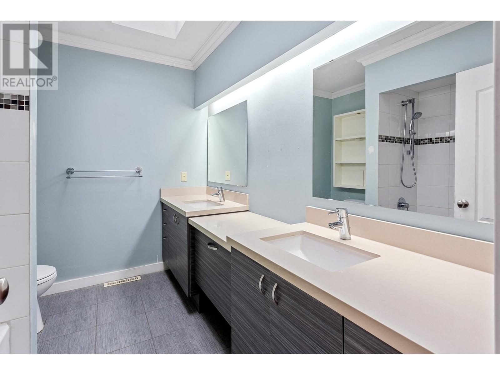 7365 Punnett Close, Burnaby, British Columbia  V5E 1X1 - Photo 20 - R2984119