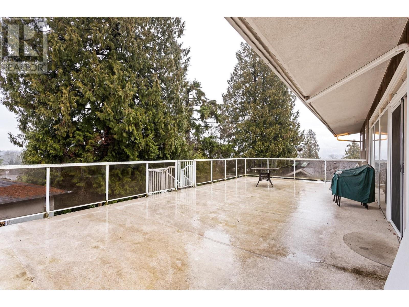 7365 Punnett Close, Burnaby, British Columbia  V5E 1X1 - Photo 35 - R2984119