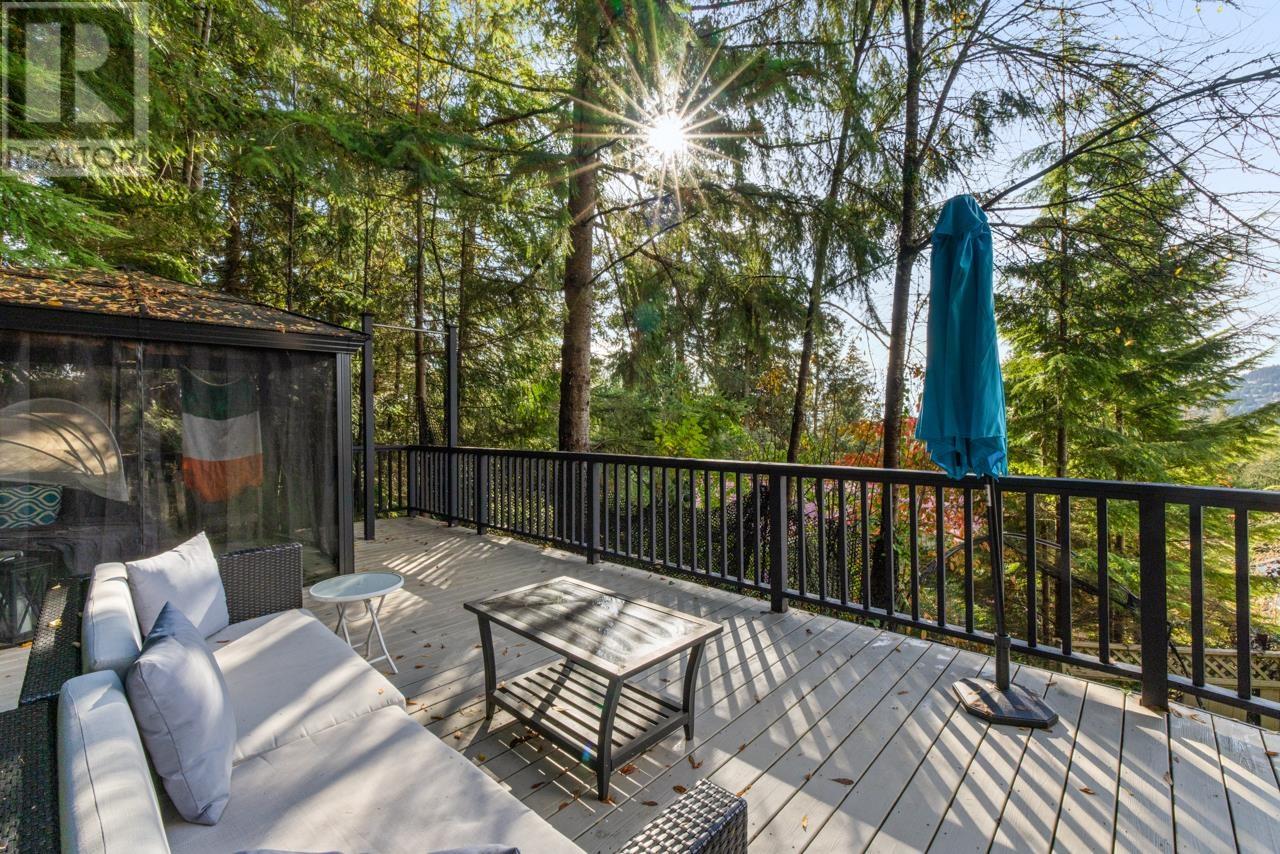 5620 Eagle Court, North Vancouver, British Columbia  V7R 4T9 - Photo 30 - R2981548