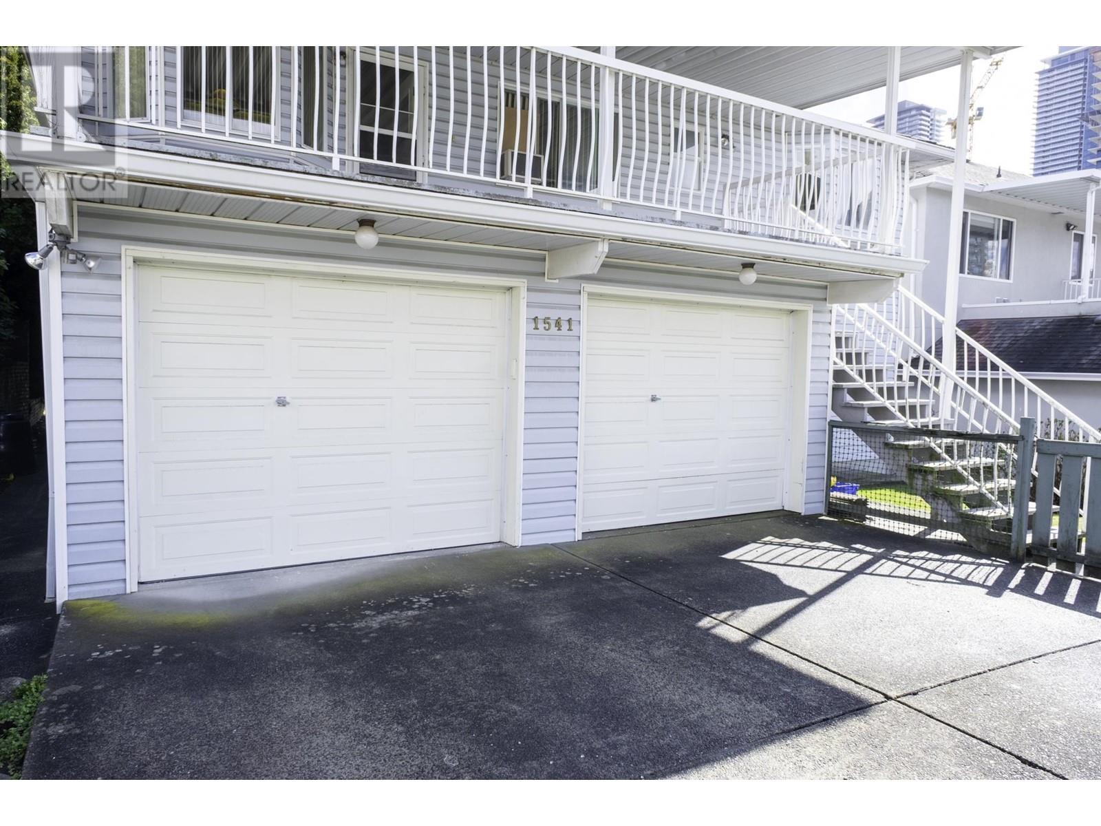 1541 Willingdon Avenue, Burnaby, British Columbia  V5C 5H8 - Photo 22 - R2983988