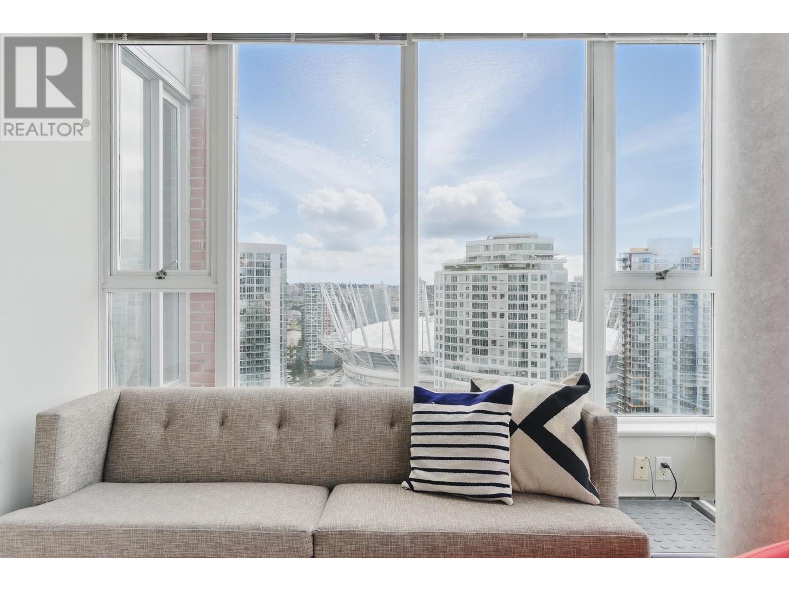 Listing Picture 17 of 37 : 3503 688 ABBOTT STREET, Vancouver / 溫哥華 - 魯藝地產 Yvonne Lu Group - MLS Medallion Club Member