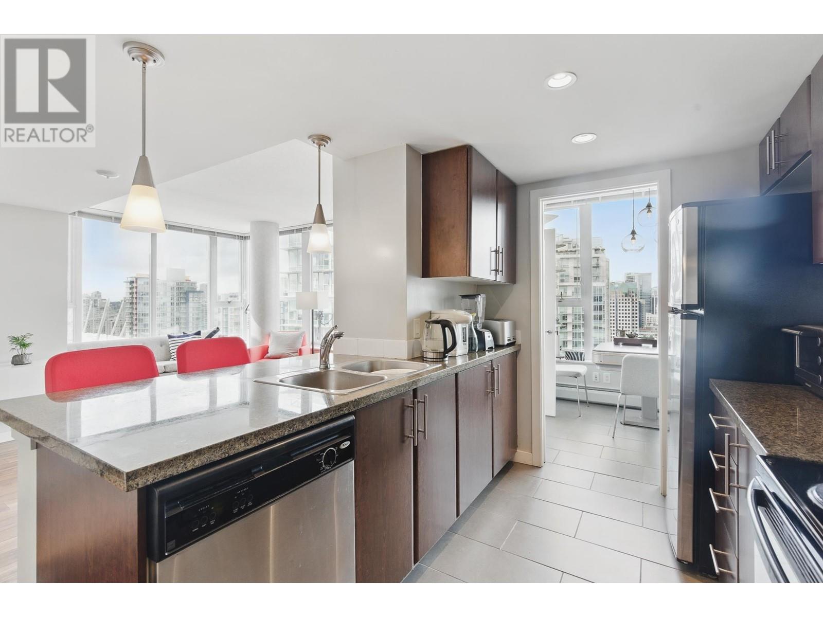 Listing Picture 26 of 37 : 3503 688 ABBOTT STREET, Vancouver / 溫哥華 - 魯藝地產 Yvonne Lu Group - MLS Medallion Club Member