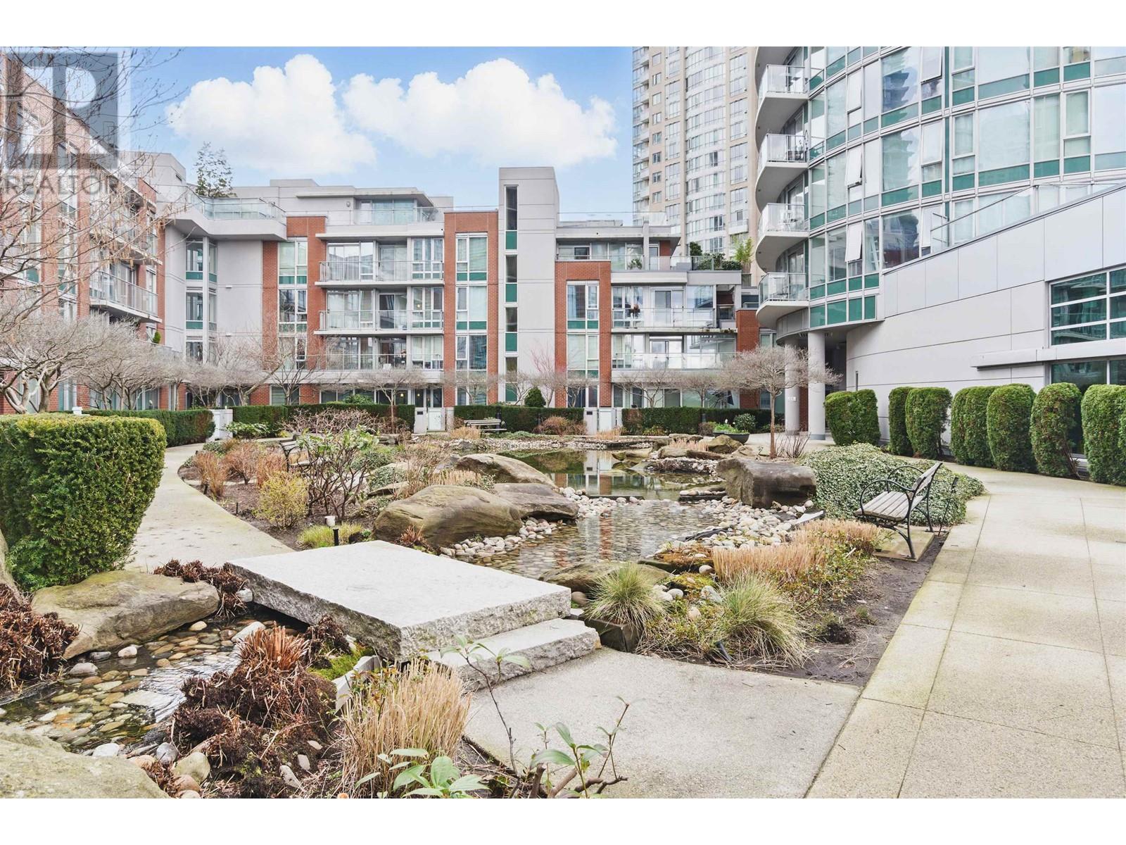 Listing Picture 4 of 37 : 3503 688 ABBOTT STREET, Vancouver / 溫哥華 - 魯藝地產 Yvonne Lu Group - MLS Medallion Club Member