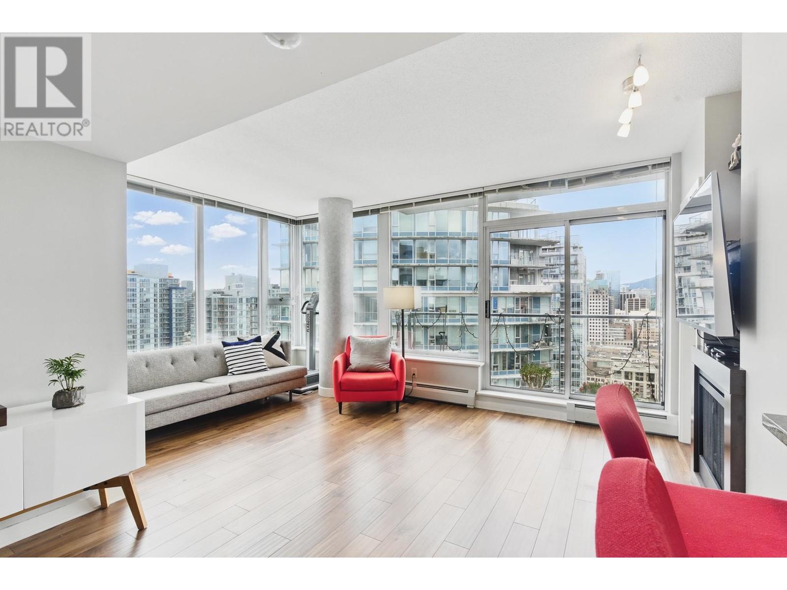 Listing Picture 30 of 37 : 3503 688 ABBOTT STREET, Vancouver / 溫哥華 - 魯藝地產 Yvonne Lu Group - MLS Medallion Club Member