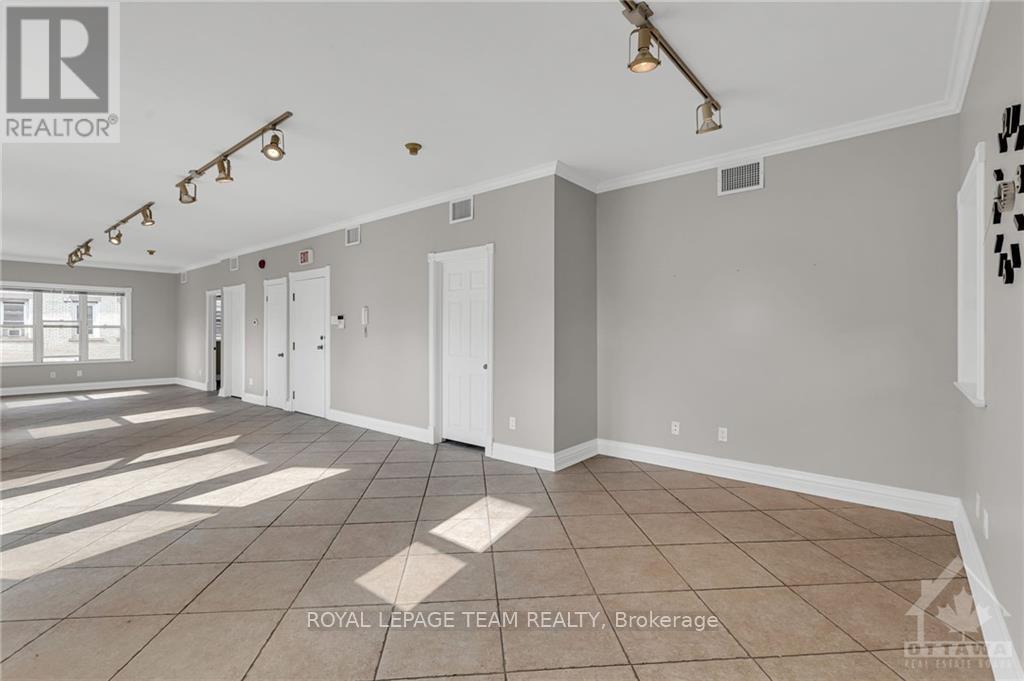 300 - 309 Bank Street, Ottawa, Ontario  K2P 1X7 - Photo 11 - X9521610
