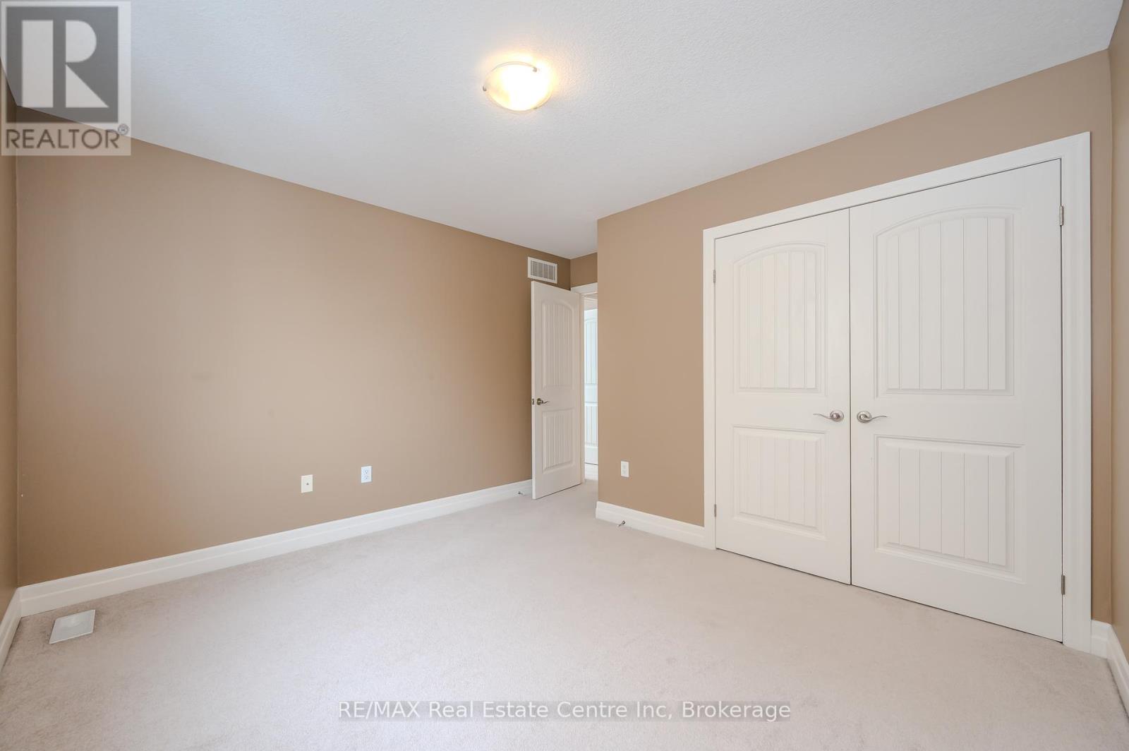 271 Goodwin Drive, Guelph, Ontario  N1L 1C3 - Photo 11 - X12052318