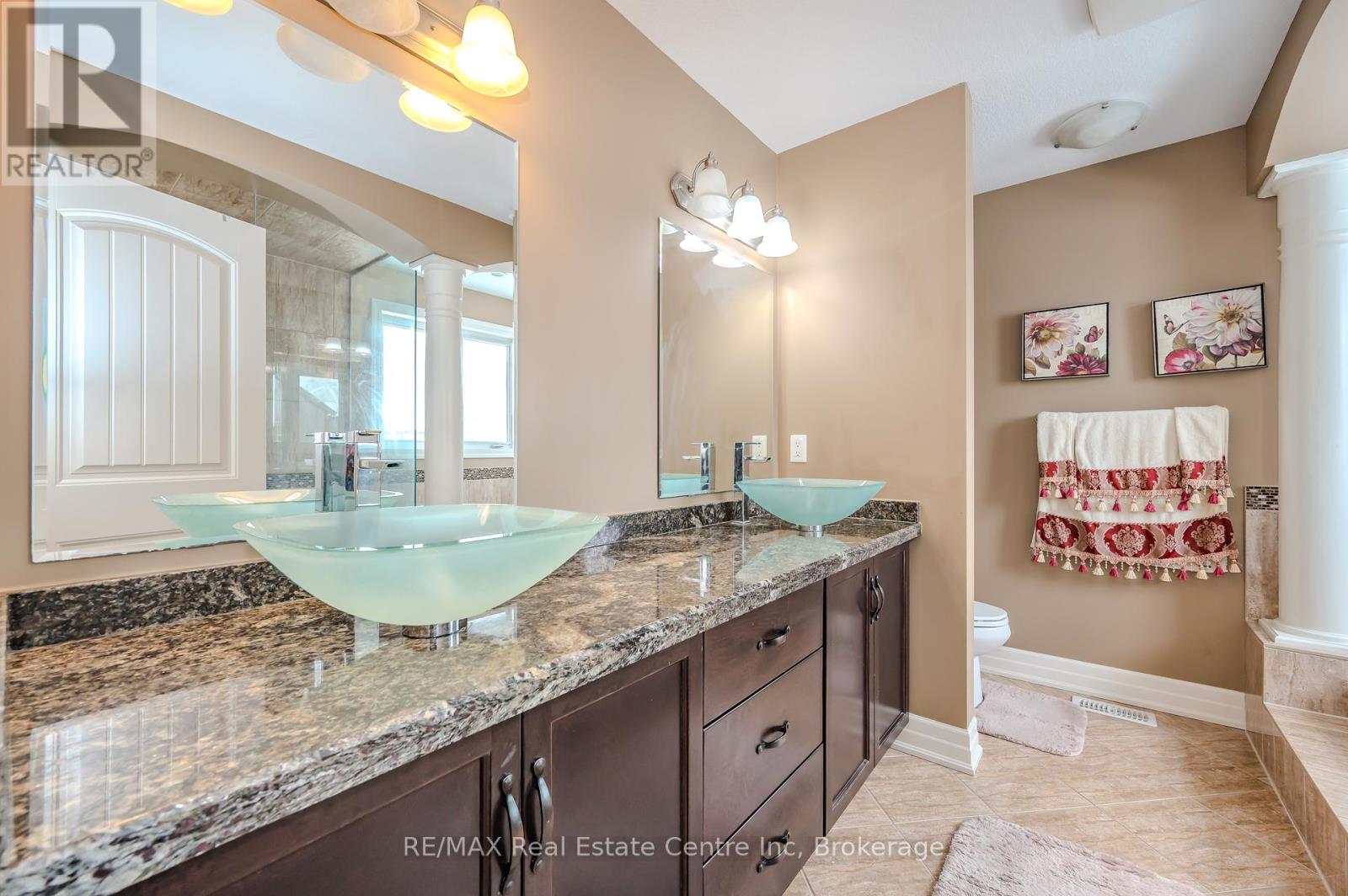 271 Goodwin Drive, Guelph, Ontario  N1L 1C3 - Photo 17 - X12052318