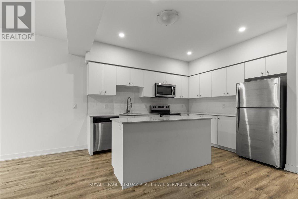 3 - 110 Fergus Avenue, Kitchener, Ontario  N2A 0K9 - Photo 7 - X12052325