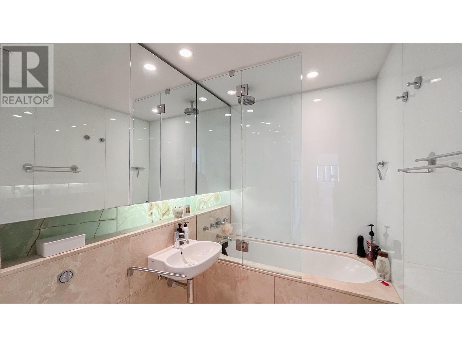 2005 838 W Hastings Street, Vancouver, British Columbia  V6C 0A6 - Photo 15 - R2983836